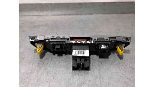 WARNING HYUNDAI IX35 1.7 CRDi (116 CV) DE 2015 - D.4594650 / 937902S100RJ5 2