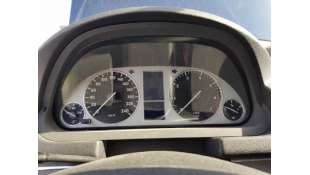 CUADRO INSTRUMENTOS MERCEDES CLASE B 1.5 (95 CV) DE 2011 - D.4608801