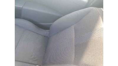 ASIENTO DELANTERO DERECHO RENAULT CLIO III 1.5 dCi D (106 CV) DE 2006 - D.4610536