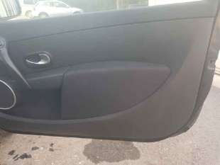 ELEVALUNAS DELANTERO DERECHO RENAULT CLIO III 1.5 dCi D (106 CV) DE 2006 - D.4610571