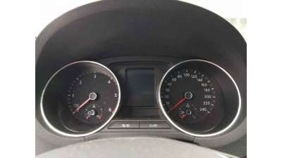 CUADRO INSTRUMENTOS VOLKSWAGEN POLO 1.4 TDI (90 CV) DE 2015 - D.4614874