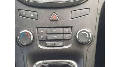 MANDO CLIMATIZADOR CHEVROLET ORLANDO 2.0 D (131 CV) DE 2012 - D.4615589