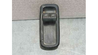 MANDO ELEVALUNAS DELANTERO IZQUIERDO  FORD FIESTA 1.6 TDCi (95 CV) DE 2010 - D.4615846 / 8A6T14A132AC