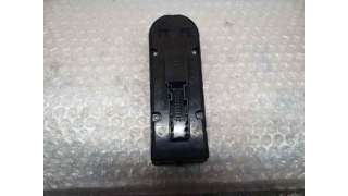 MANDO ELEVALUNAS DELANTERO IZQUIERDO  OPEL ZAFIRA B 1.9 CDTI (120 CV) DE 2007 - D.4616041 / 13228699