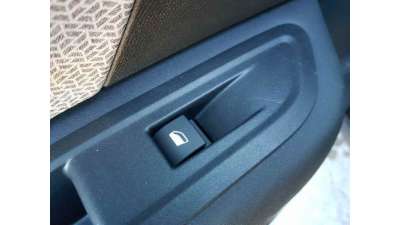 MANDO ELEVALUNAS TRASERO IZQUIERDO CITROEN C4 1.5 BLUE HDI (110 CV) DE 2022 - D.4616120