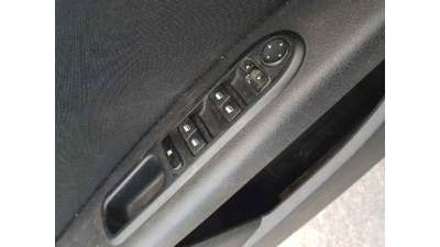 MANDO ELEVALUNAS DELANTERO IZQUIERDO  PEUGEOT 407 SW 2.0 16V HDi FAP (136 CV) DE 2005 - D.4616821