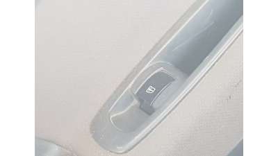 MANDO ELEVALUNAS TRASERO DERECHO RENAULT KOLEOS 2.0 dCi D FAP (150 CV) DE 2011 - D.4616956
