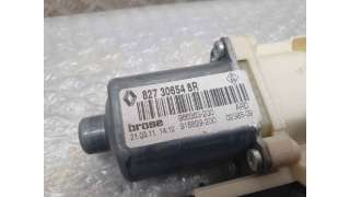 MOTOR ELEVALUNAS TRASERO DERECHO RENAULT MEGANE III BERLINA 5 P 1.6 16V (110 CV) DE 2011 - D.4618759 / 827306548R