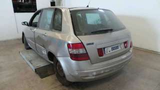 FIAT STILO 1.9 JTD / 1.9 JTD 115 Active 2004 3p - 18901