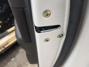 CERRADURA PUERTA DELANTERA DERECHA HYUNDAI KONA 1.0 TGDI (120 CV) DE 2018 - D.4622859