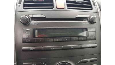 SISTEMA AUDIO / RADIO CD TOYOTA AURIS 1.4 Turbodiesel (90 CV) DE 2007 - D.4623790