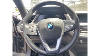 VOLANTE BMW SERIE 1 LIM. 2.0 16V Turbodiesel (150 CV) DE 2020 - D.4674151