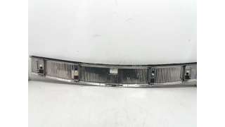 EMBELLECEDOR VOLKSWAGEN TOUAREG (2003-2010) 2.5 R5 TDI 174CV 2461CC - L.4456873 / 7L6863459