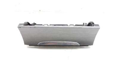 GUANTERA VOLKSWAGEN PASSAT (2010-2015) - L.4495930 / 3C0863284K