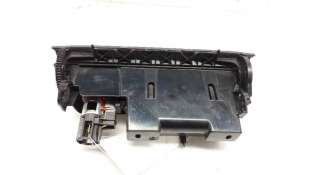 GUANTERA VOLKSWAGEN PASSAT (2010-2015) - L.4495930 / 3C0863284K 2