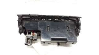 GUANTERA VOLKSWAGEN PASSAT (2010-2015) - L.4495930 / 3C0863284K