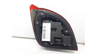 PILOTO TRASERO DERECHO FORD FIESTA FURGÓN (2000-2003) TD 1.8 75CV 1753CC - L.4522376 / 96FG13A602BC 2