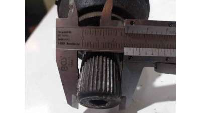 MOTOR LIMPIA DELANTERO KIA CARNIVAL I (1999-2001) 2.9 TD 126CV 2903CC - L.4535673 / 981104D000