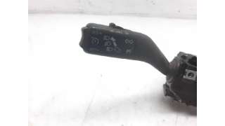 MANDO VOLANTE SEAT TOLEDO IV (2012-2015) 1.6 TDI 105CV 1598CC - L.4539918 / 6RA953521M
