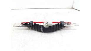 LUZ CENTRAL DE FRENO TOYOTA COROLLA (2003-2007) 2.0 D-4D (CDE120R, CDE120L) 116CV 1995CC - L.4554304 / 8157002111 2