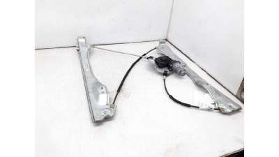 ELEVALUNAS DELANTERO IZQUIERDO RENAULT CLIO III (2005-2012) 1.2 16V (BR0R, BR1D, BR1L, CR0R) 65CV 1149CC - L.4562009 / 8200