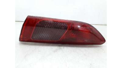 PILOTO TRASERO DERECHO INTERIOR ALFA ROMEO 156 (2001-2005) 1.9 JTD (932.A2B00, 932.A2C00) 115CV 1910CC - L.4572510 / 606859
