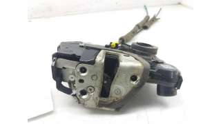 CERRADURA PUERTA DELANTERA DERECHA TOYOTA COROLLA VERSO (2005-2009) 2.2 D-4D (AUR10) 136CV 2231CC - L.4573650 / 6903002162