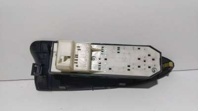 MANETA INTERIOR TRASERA DERECHA MERCEDES-BENZ CLASE C (2002-2007) C 180 KOMPRESSOR (203.046) 143CV 1796CC - L.4609348 / A31