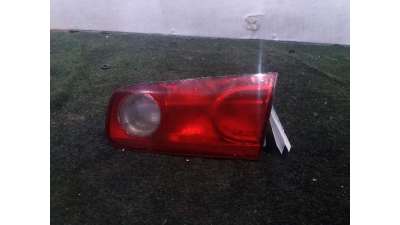 PILOTO TRASERO DERECHO INTERIOR RENAULT LAGUNA II (2005-2007) 1.9 DCI (BG12) 116CV 1870CC - L.4728133 / 8200262111