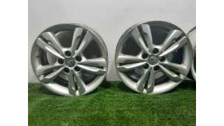 JUEGO LLANTAS HYUNDAI IX35 (2010-) 2.0 CRDI 136CV 1995CC - L.4755786 / R17