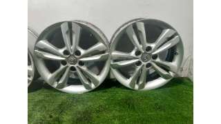 JUEGO LLANTAS HYUNDAI IX35 (2010-) 2.0 CRDI 136CV 1995CC - L.4755786 / R17