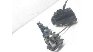 CERRADURA PUERTA DELANTERA DERECHA RENAULT MEGANE II RANCHERA FAMILIAR (2003-2009) 1.4 98CV 1390CC - L.4829611 / 8200027779