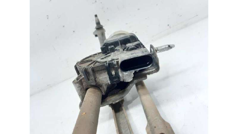 MOTOR LIMPIA DELANTERO SEAT IBIZA IV (2008-2010) 1.9 TDI 105CV 1896CC - L.4840131 / 6R1955119 MOTOR LIMPIA DELANTERO SEAT IBIZA IV (2008-2010) 1.9 TDI 105CV 1896CC - L.4840131 / 6R1955119