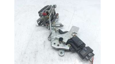 CERRADURA PUERTA DELANTERA DERECHA OTROS VEHICULOS - L.4865352 / 093J2322