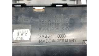CENICERO AUDI A4 (1997-2000) 2.5 TDI 150CV 2496CC - L.4902549 / 8D0857961H