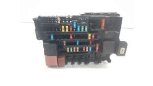 CAJA RELES / FUSIBLES RENAULT LAGUNA III (2007-2015) 2.0 DCI (BT07, BT0J, BT14, BT1A, BT1S) 131CV 1995CC - L.4907006 / 8200