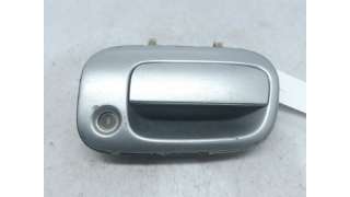 MANETA EXTERIOR PORTON TOYOTA RAV 4 II (2001-2005) 2.0 D 4WD (CLA20, CLA21) 116CV 1995CC - L.4952866 / 6909042060B0