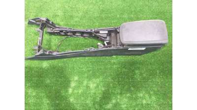 APOYABRAZOS CENTRAL MERCEDES-BENZ CLASE A (2012-2018) A 180 (176.042) 122CV 1595CC - L.4980674 / A1766804801