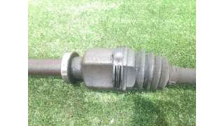TRANSMISION DELANTERA DERECHA RENAULT CLIO III (2005-2012) 1.4 16V 98CV 1390CC - L.4993026 / 8200618111