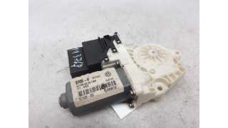 MOTOR ELEVALUNAS TRASERO DERECHO VOLKSWAGEN GOLF IV (1997-2004) 1.6 100CV 1595CC - L.5059533 / 1J4959812C