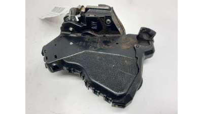 CERRADURA PUERTA DELANTERA DERECHA TOYOTA COROLLA SEDÁN (2004-2006) 1.4 D-4D (NDE120) 90CV 1364CC - L.5170961 / UR262R