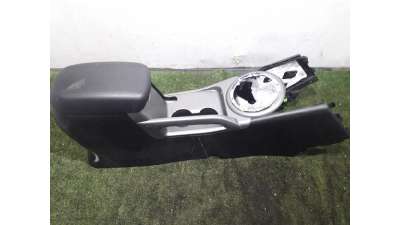 APOYABRAZOS CENTRAL KIA SPORTAGE (2010-) 1.7 CRDI 116CV 1685CC - L.5190904 / 846713U000