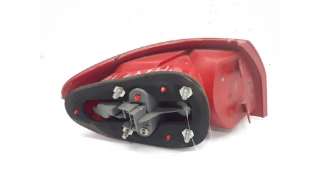 PILOTO TRASERO DERECHO ALFA ROMEO 147 (2003-2010) 1.9 JTD (937.AXF1A, 937.BXF1A) 101CV 1910CC - L.5208220 / 03323010