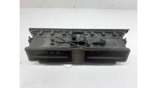 REJILLA AIREADORA AUDI A4 (2007-2015) - L.5223136 / 8T1820951C