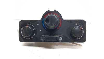 MANDO CALEFACCION /  AIRE ACONDICIONADO RENAULT CLIO III (2005-2012) 1.5 DCI (BR17, CR17) 86CV 1461CC - L.5229176 / 8200296