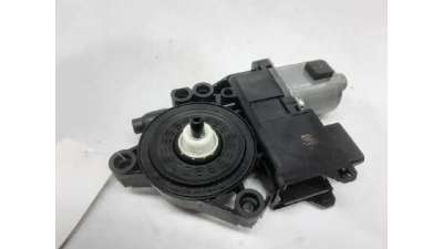 MOTOR ELEVALUNAS TRASERO DERECHO KIA CEED (2018-) - L.5230471 / 83460J7020