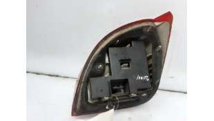 PILOTO TRASERO IZQUIERDO FORD FIESTA FURGÓN (2000-2003) TD 1.8 75CV 1753CC - L.5251119 / 96FG13N004BB 2