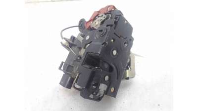 CERRADURA PUERTA TRASERA DERECHA AUDI A4 (2002-2004) 2.5 TDI 163CV 2496CC - L.5284343 / 4B0839016D