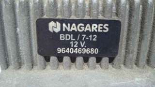 MANETA ELEVALUNAS TRASERA DERECHA PEUGEOT 208 (2012-) 1.6 HDI 92CV 1560CC - L.5289839 / 96537977MA