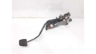 PEDAL EMBRAGUE TOYOTA AURIS (2012-2018) - L.5290235 / 041113
